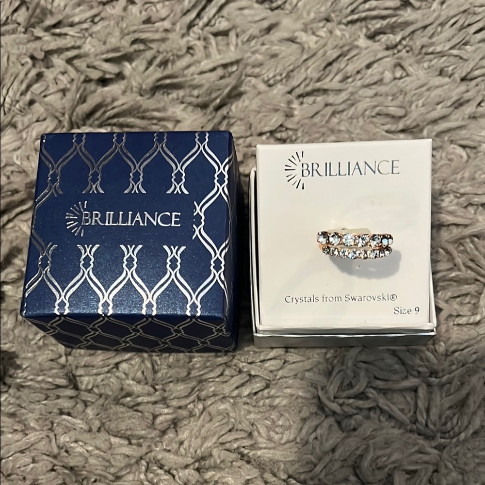 Size 9 Ring set of 2 GORGEOUS